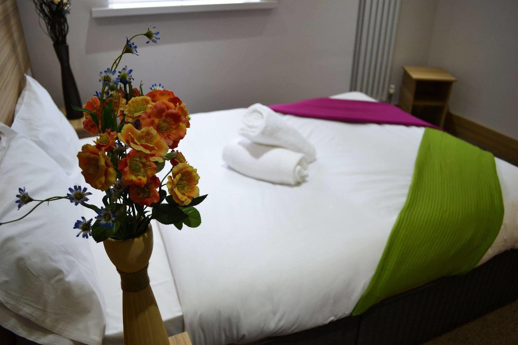 בלפסט Botanic Rest Queens Quarter מראה חיצוני תמונה