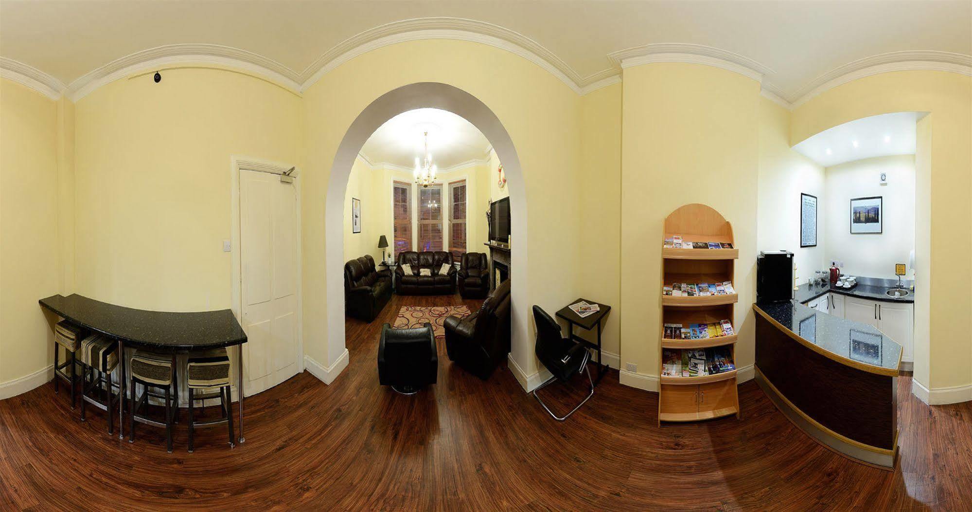 בלפסט Botanic Rest Queens Quarter מראה חיצוני תמונה